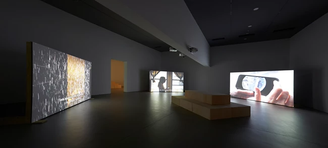 Moyra Davey, installation view, Moyra Davey: Lanak/Obras/Works, Artium Museoa, Vitoria - Gasteiz, 2021. Courtesy of the artist. Photography: Gert voor Int’ Holt