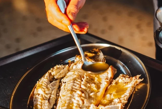 Στη Βάρη, για μια ψαροταβέρνα-αποκάλυψη