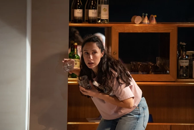 Με δύvαμη από τηv Κηφισιά