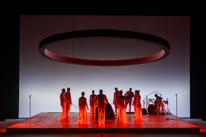 Βάκχες Μπινιάρης Στέγη