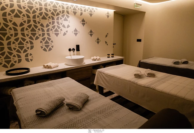 Polis Hammam Polis Loutron