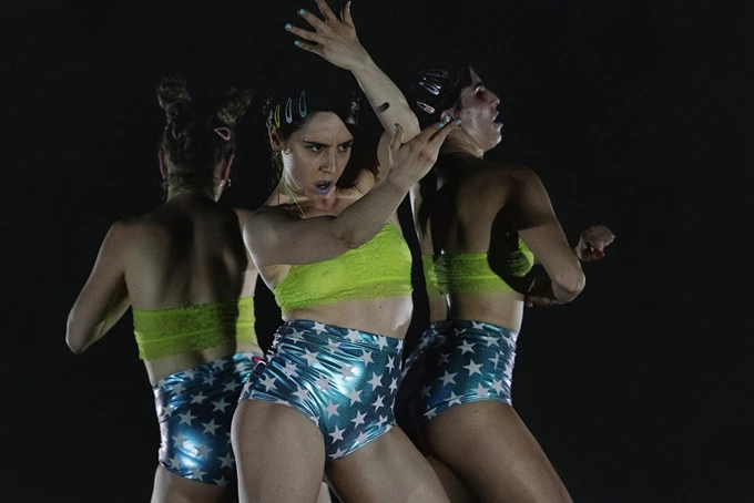 Superstar ομάδα χορού Griffón