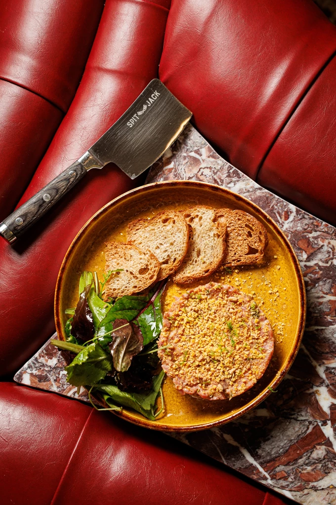 To Spit Jack στο Golden Hall 4