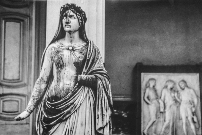 Τοσίτσα 3 Ελευθερία Τσέλιου Γκαλερί