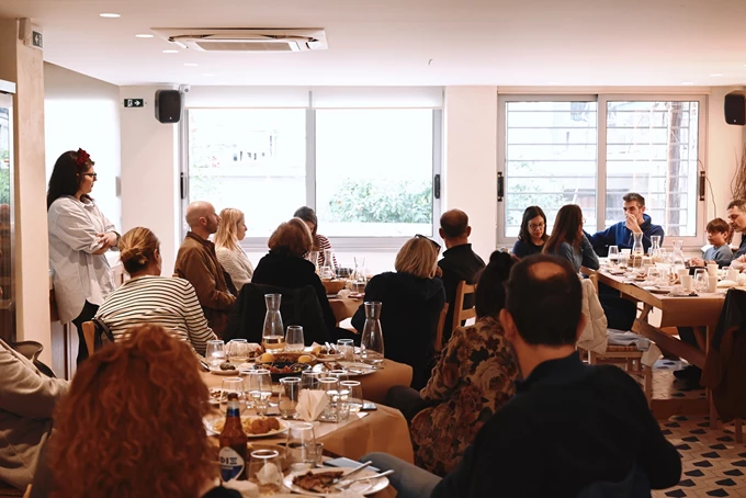 Kλαίρη Μπακούρα 1