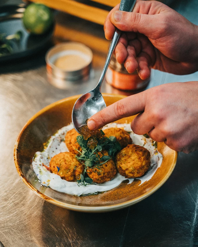 The Stanley: After office χαλάρωση με την Αθήνα στο πιάτο 3