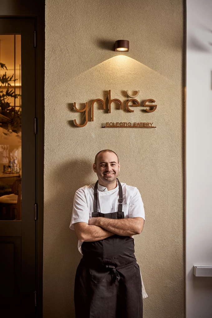 Το εστιατόριο Yphes στο κέντρο της Αθήνας 3