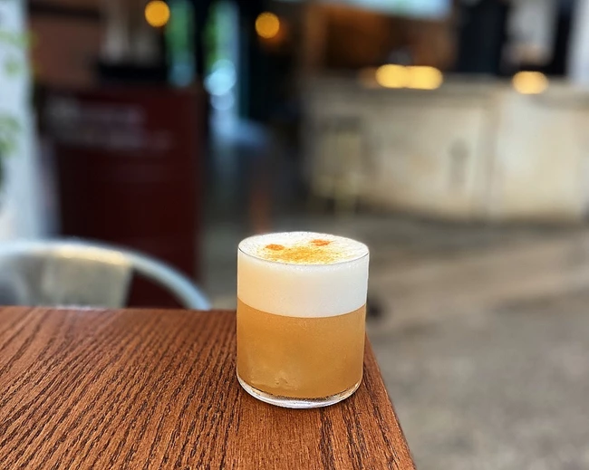 LINE ATHENS PISCO SOUR ΜΕ ΤΣΙΠΟΥΡΟ OPURIST