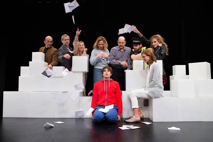 Ποιος σκότωσε το σκύλο τα μεσάνυχτα, 2018