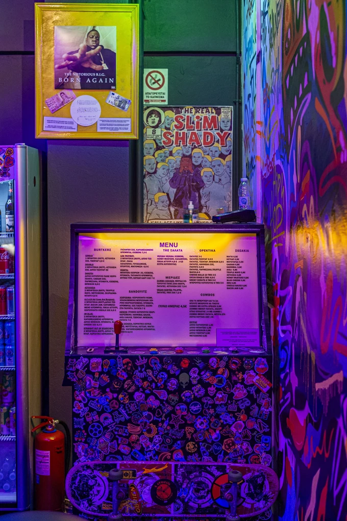 Το νέο street food 4 Στοιχεία στα Εξάρχεια 3