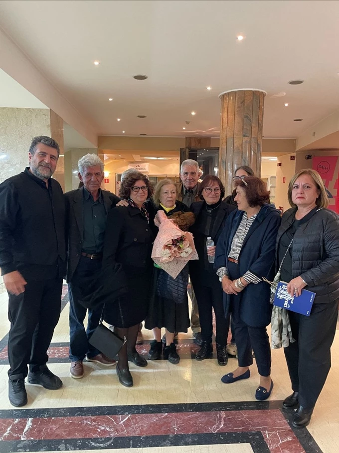 SILLILAB: No Difference Between Ho Ho Ho, πρεμιέρα