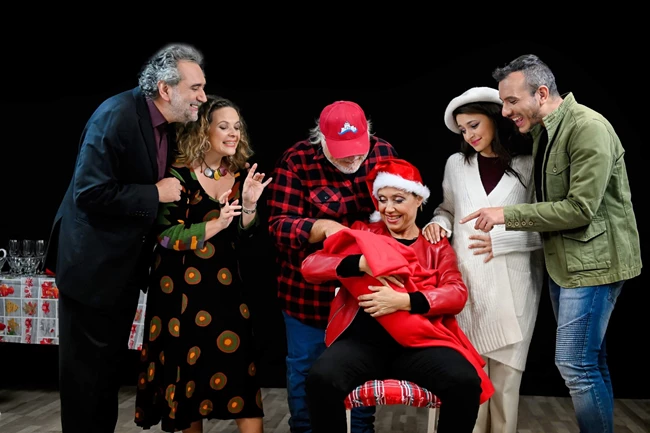 Απίθανα Χριστούγεννα και δέκα κιλοβάτ Γαλλίας