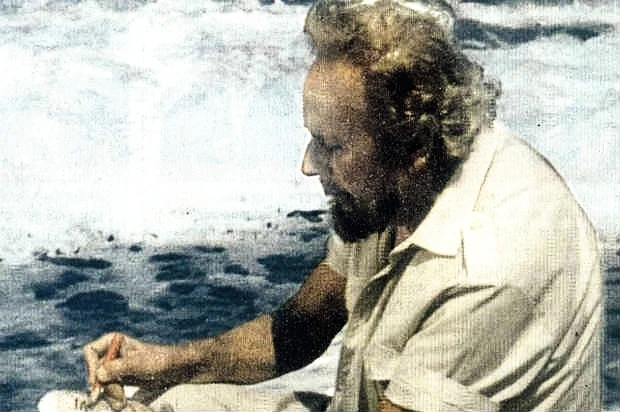 Ο Γιάννης Ρίτσος εμπνέει τις σκηνές της Αθήνας