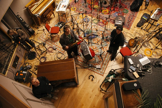 HELP(2) - Fontaines D.C