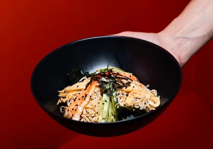 Το Πιάτο της Εβδομάδας: Κρύα noodles Chuka στο 'Ronin'