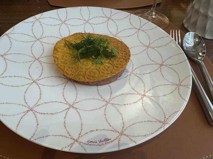 café louis vuitton