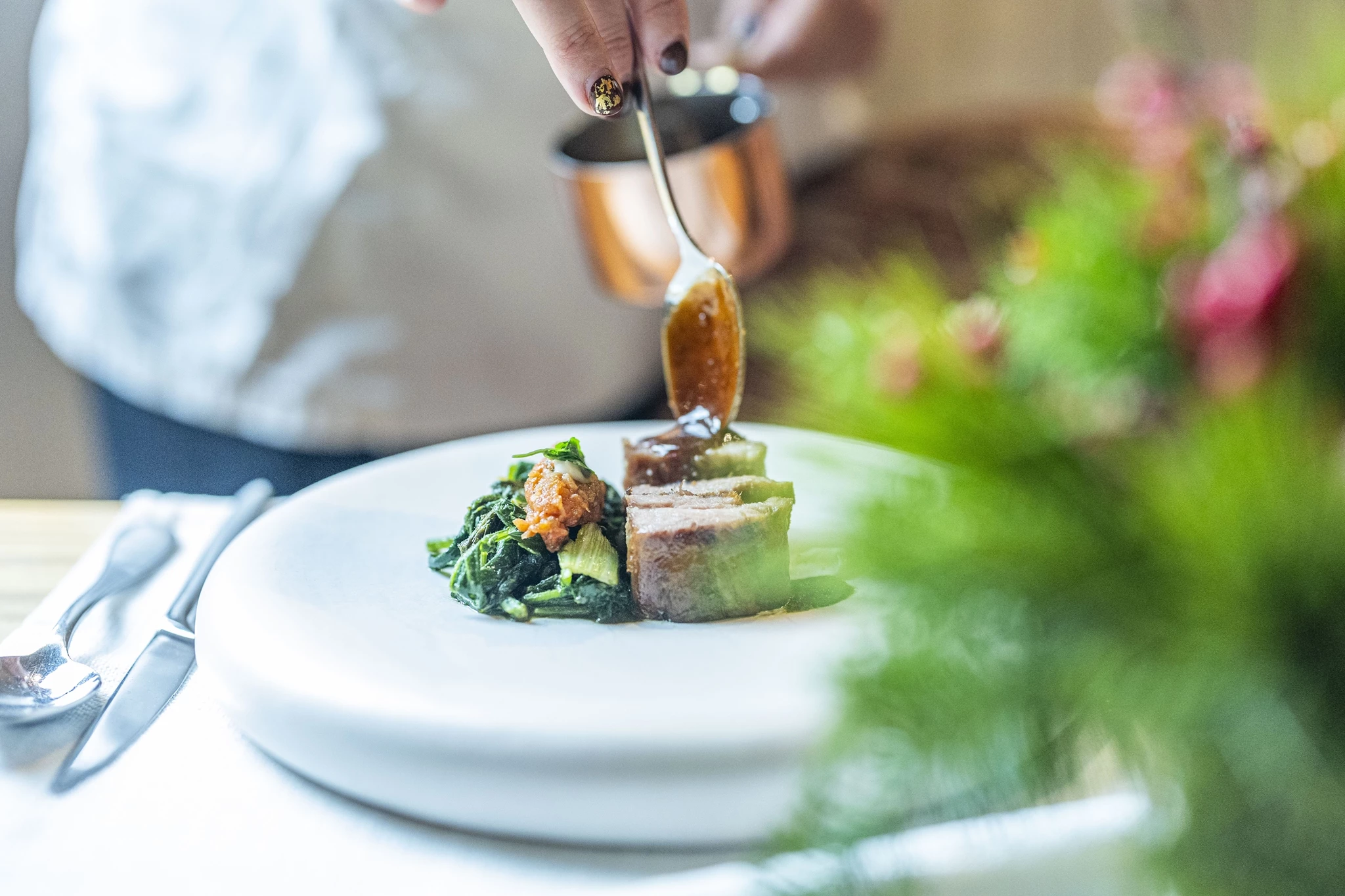 Γευστική απόδραση στα Δωδεκάνησα μέσω Γλυφάδας, με το εξαιρετικό 'Hellas'