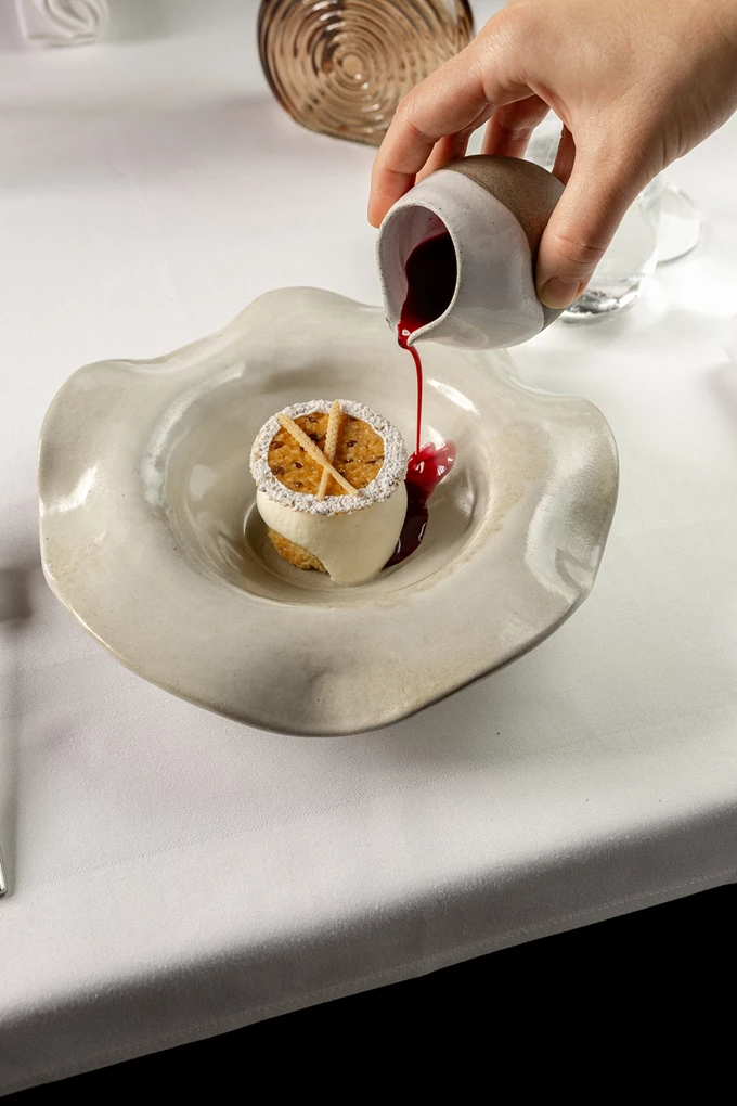 Το νέο μενού στο 'Sense' διαβάζει την ελληνική γαστρονομία από τις ρίζες της 8