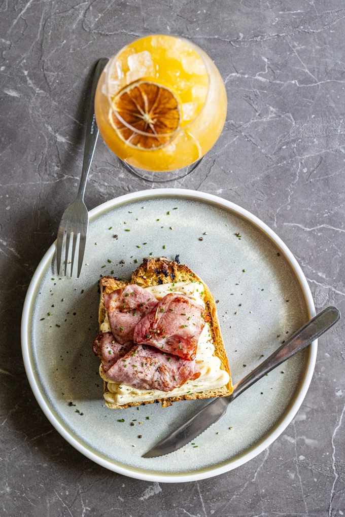 Για after office εμπειρίες στο Azimouthio 4