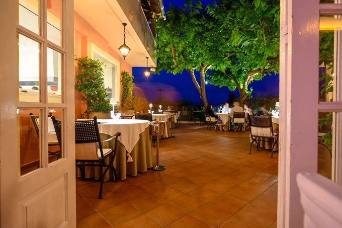 Το εστιατόριο Etrusco στην Κέρκυρα 141