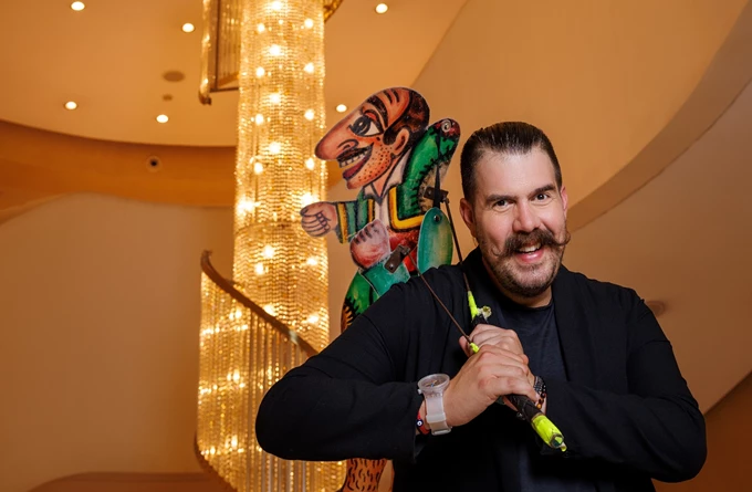 Τα Χριστούγεννα του Καραγκιόζη στην Κούβα