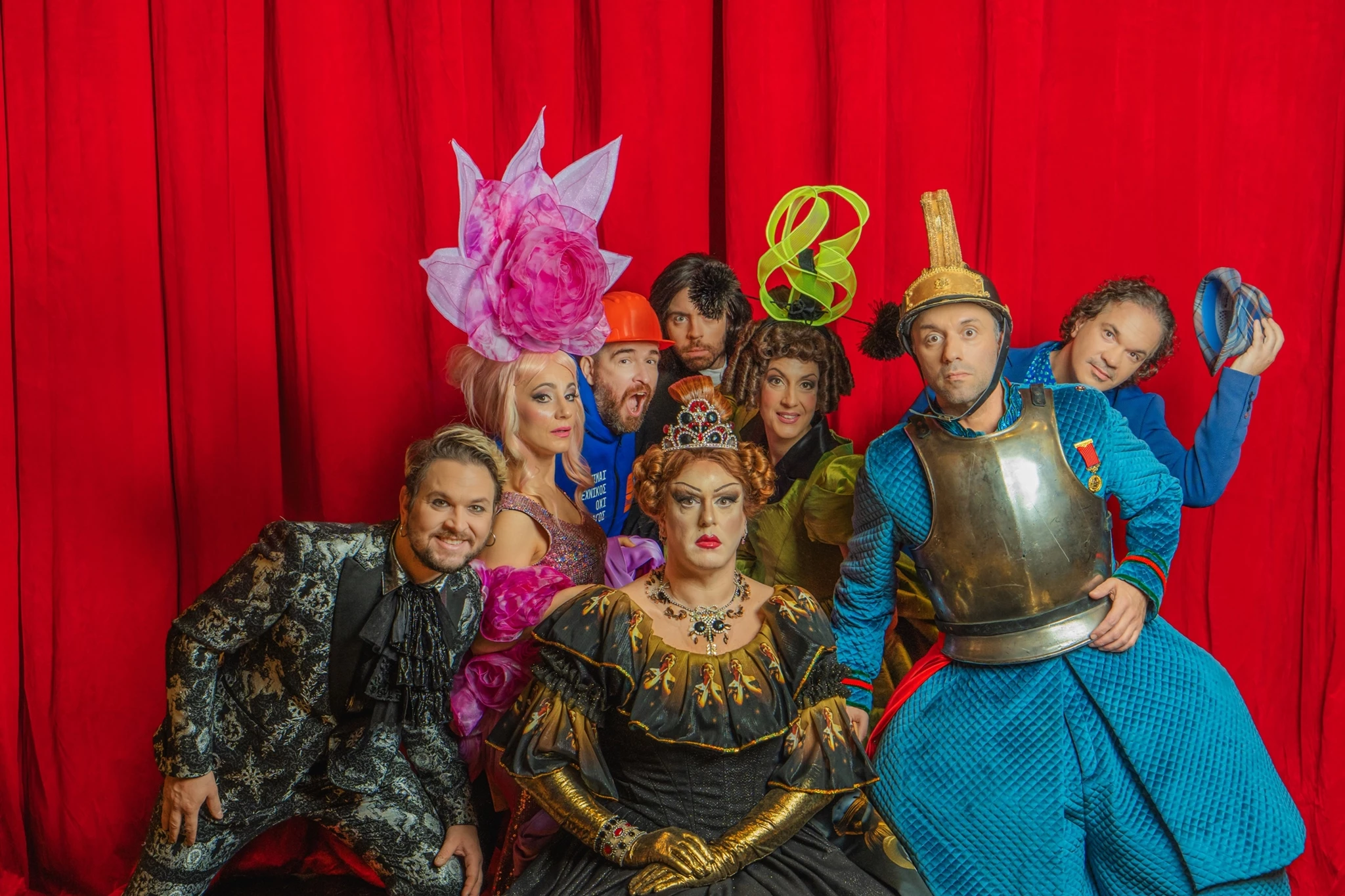 Πίσω από τις κουίντες ενός μουσικοθεατρικού θιάσου με το 