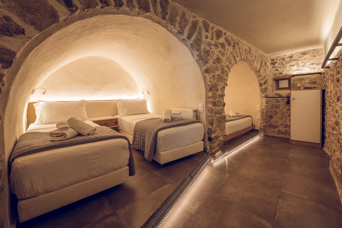 Γκιλέρι Ορεινή Αρκαδία Διακοπές Φθινόπωρο Λαγκάδια ξενώνας κατοικίες