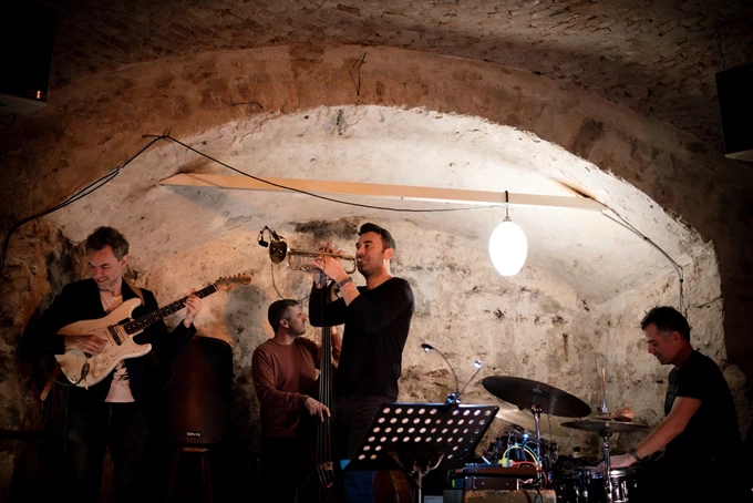 BLAZIN QUARTET