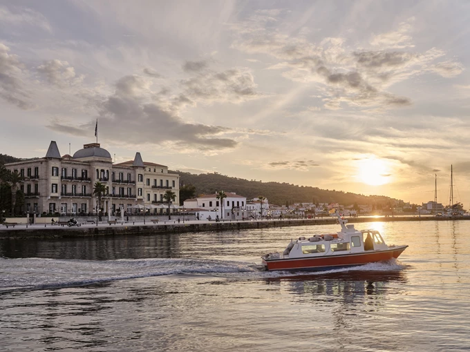 Poseidonion Grand Hotel