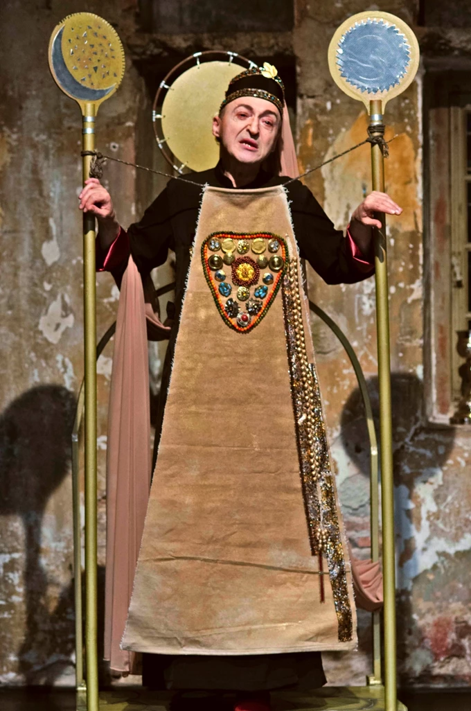 Πέρσες από Φαίδωνα Καστρή