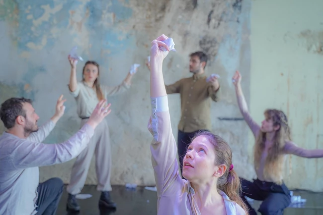 Πεθαίνω σαν χώρα