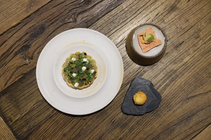 Αθηνόραμα Χρυσοί Σκούφοι Κύπρου 2024_Rous