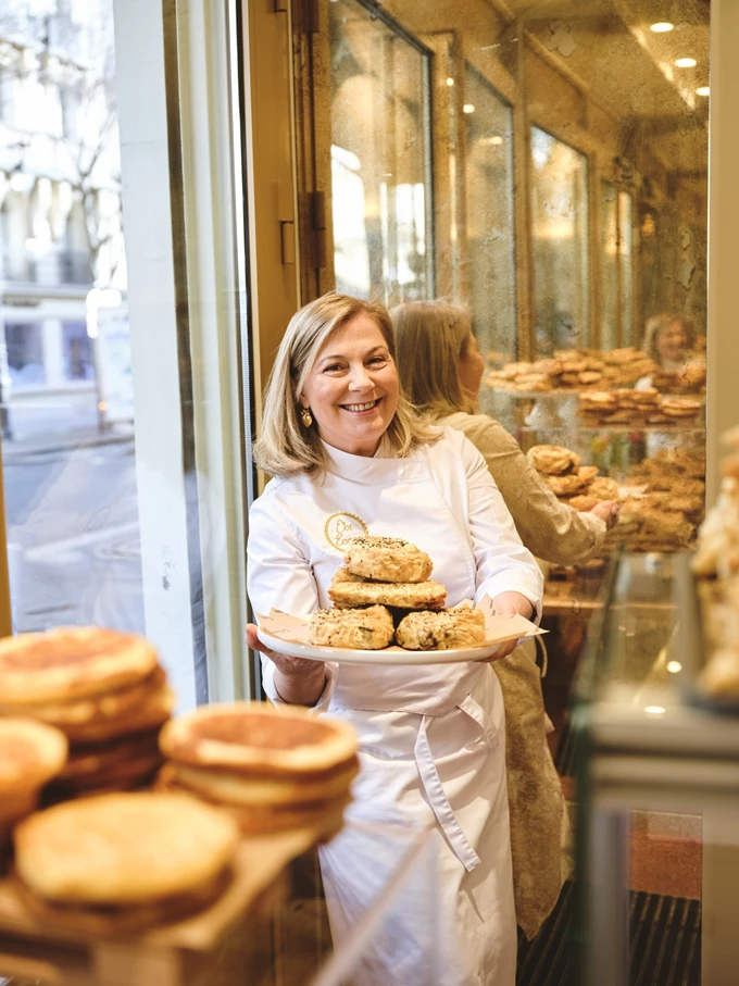 Η Ντίνα Νικολάου στο Εβί Εβάν