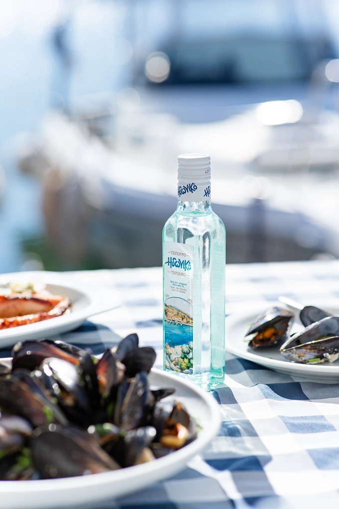 τσίπουρο Ηδωνικό