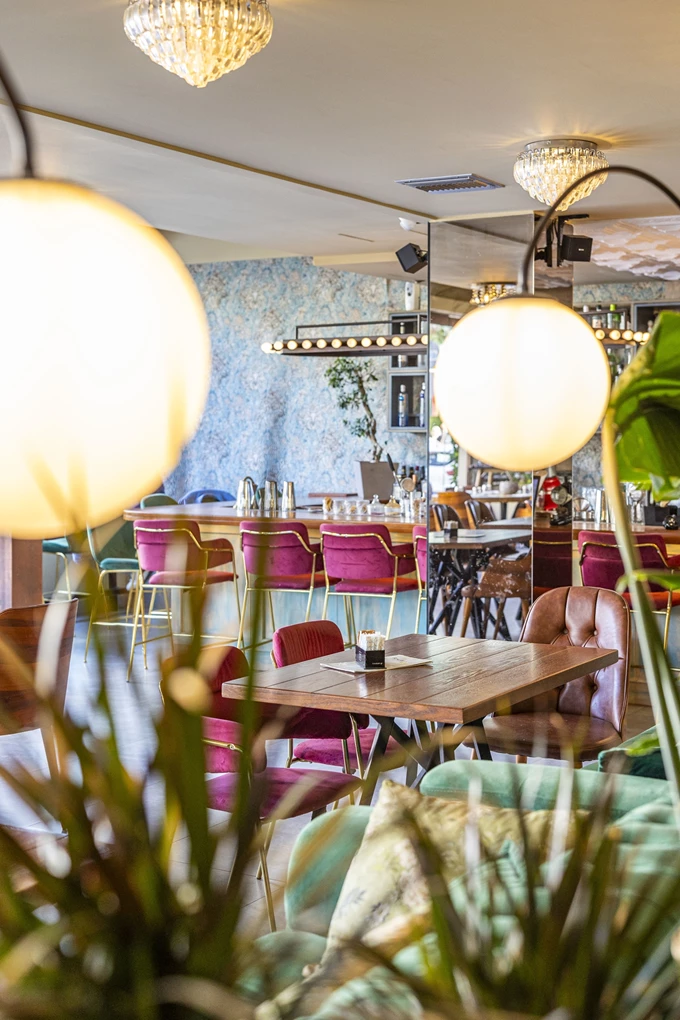 Το εστιατόριο Revellers’ Row Pizza στα Βριλήσσια 1