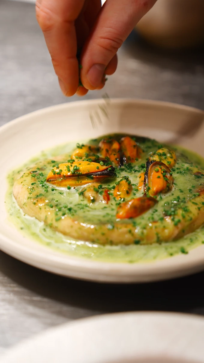 Ex Machina X Bistro Freddie