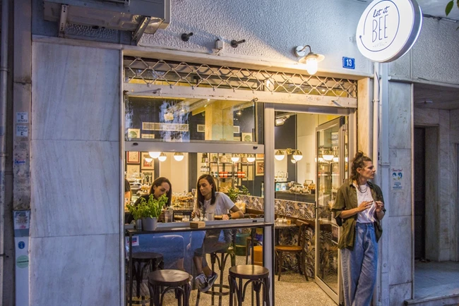 Let It Bee Κυψέλη