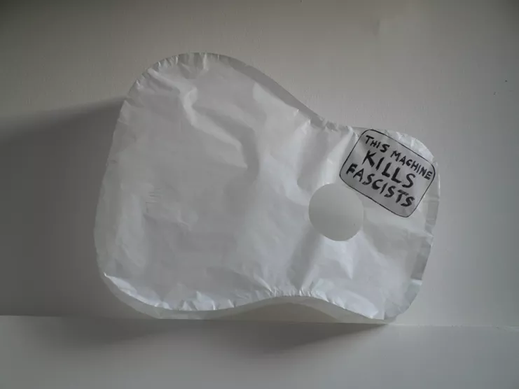 Untitled (After Woody Gurthrie) 2014. Χαρτί, αυτοκόλλητο