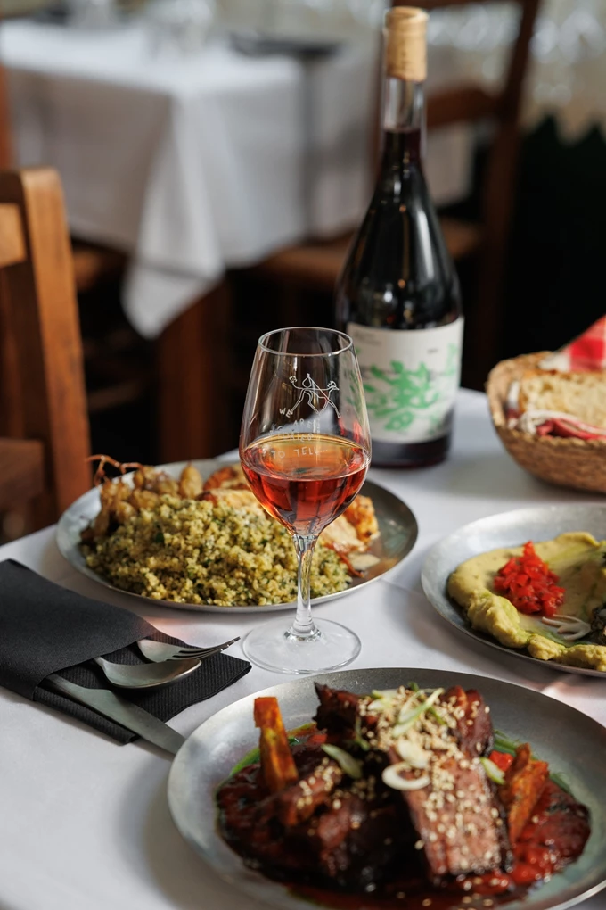 Το εστιατόριο Καπάνι Μάρκετ στο Μεταξουργείο 2