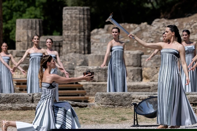 Μαίρη Μηνά_Ολυμπιακή φλόγα 2026