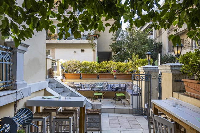 Το μπαρ Λογιότατος στην Κυψέλη 6