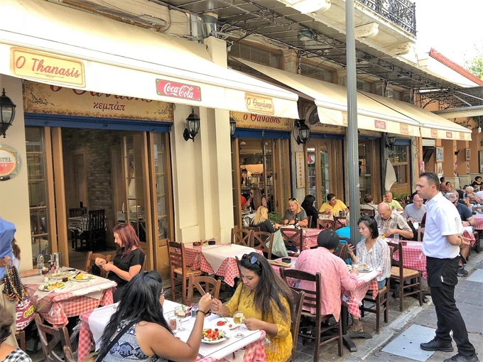 Θανάσης