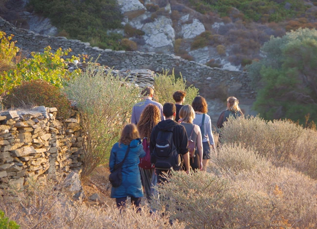 Elke Marhöfer στο Communities Between Islands