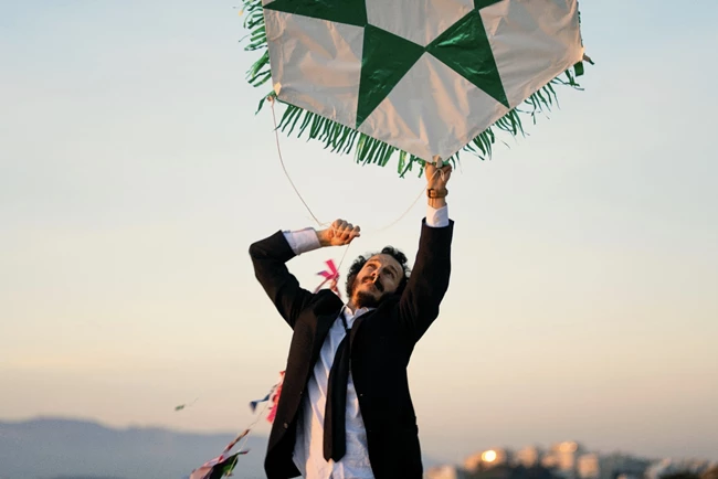 Absorbed, Damn I miss snowboarding