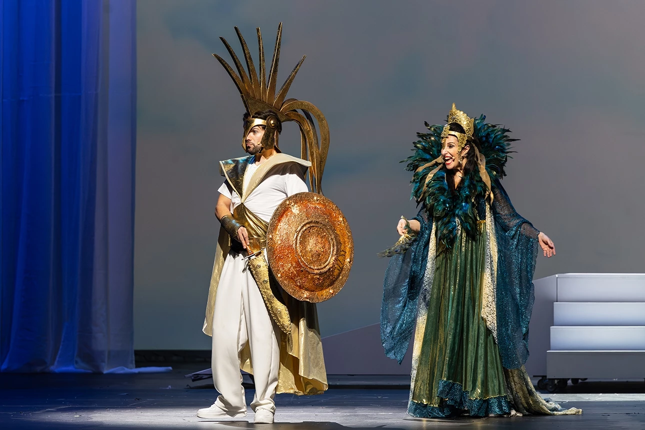 Οι θεοί του Ολύμπου και η γέννηση του κόσμου