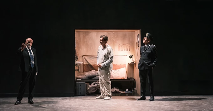 Τελευταία Έξοδος – Ρίτα Χέιγουορθ