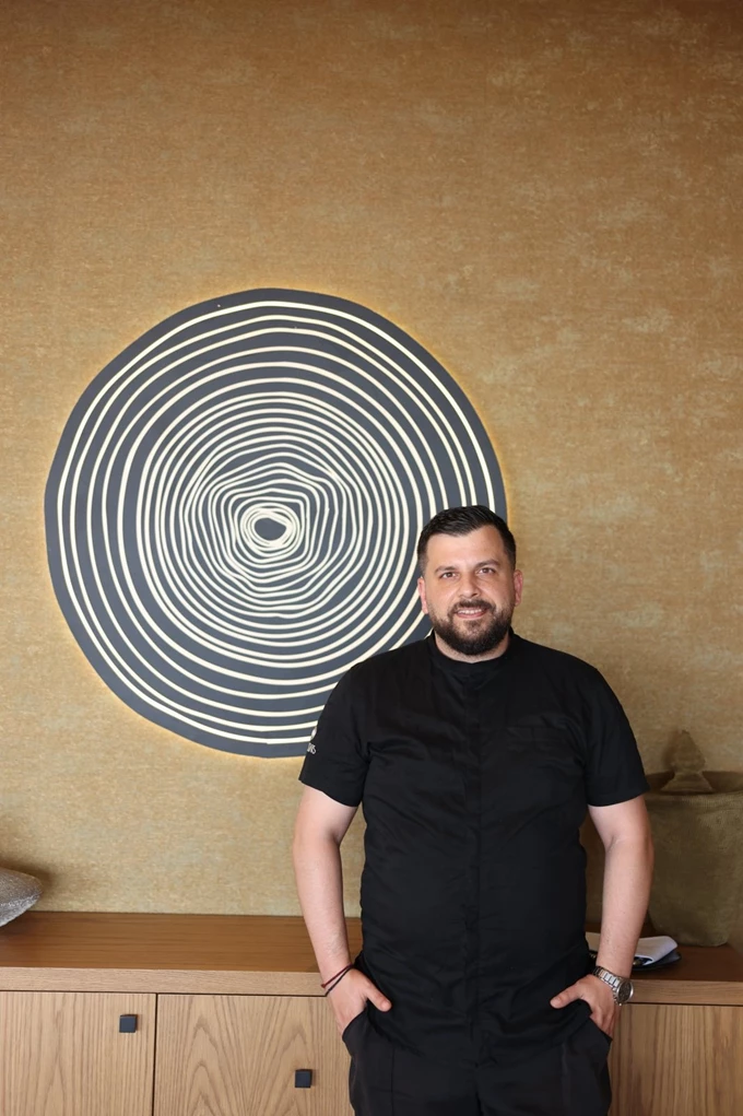 Origins Art on a Plate