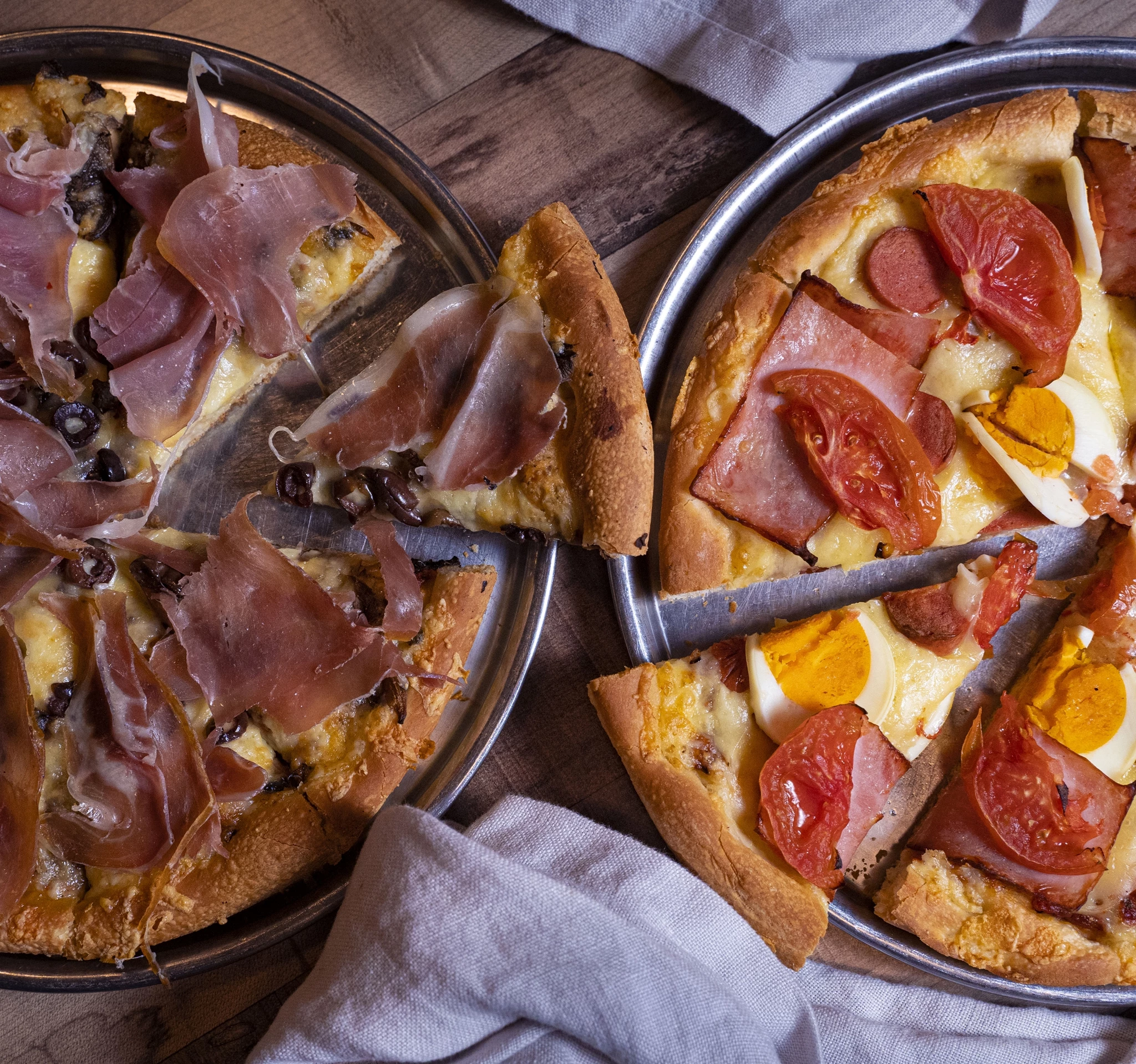 Η old school πίτσα της Νέας Σμύρνης που έχει πιστούς οπαδούς