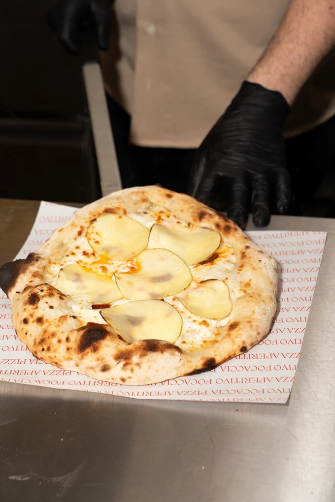 Το πίτσα-μπαρ PAF στην Πλατεία Βαρνάβα 8