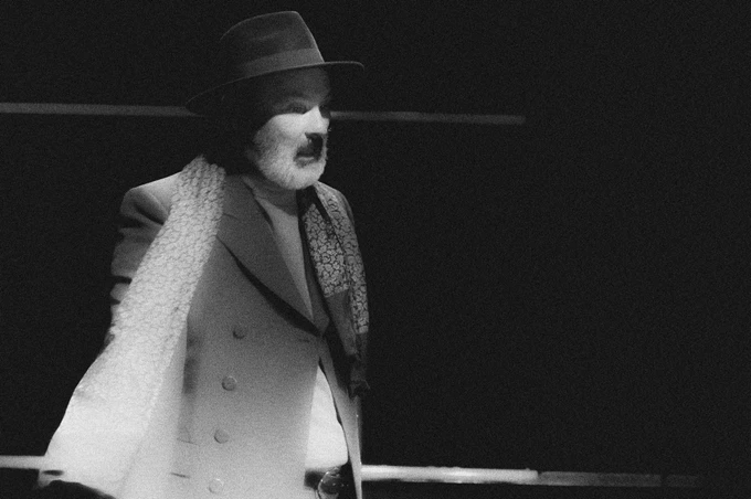 Η κατάρρευση